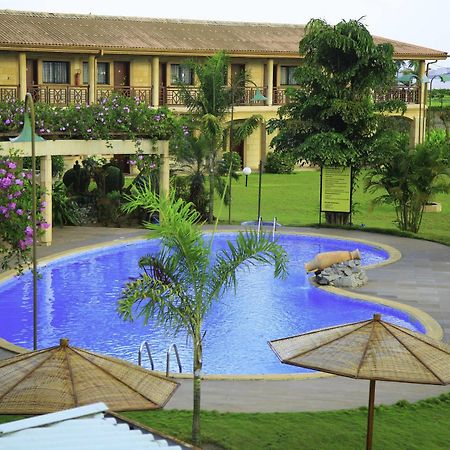 Hotel Sol Beni Абиджан Экстерьер фото